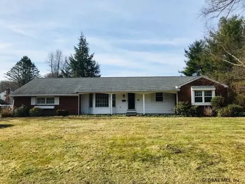 110 Westchester Dr, Delmar, NY 12054 photo 1