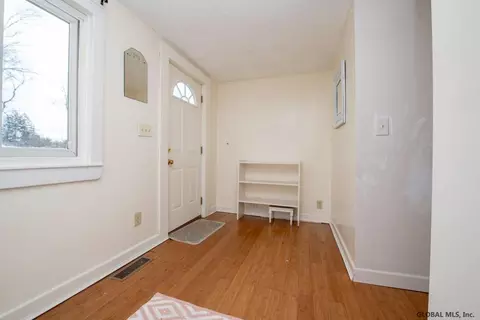 113 Cherry Ave, Delmar, NY 12054 photo 2
