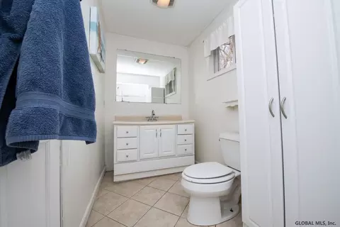 113 Cherry Ave, Delmar, NY 12054 photo 14