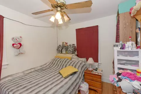 1146 Phoenix Ave, Schenectady, NY 12308 photo 22