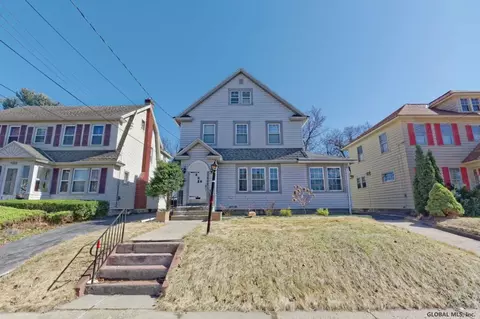 1146 Phoenix Ave, Schenectady, NY 12308 photo 2