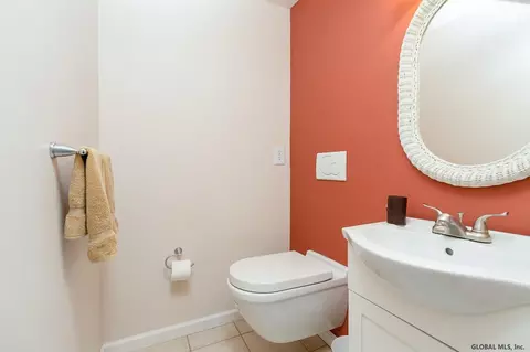 5 Sage Ln, Glenmont, NY 12077 photo 51