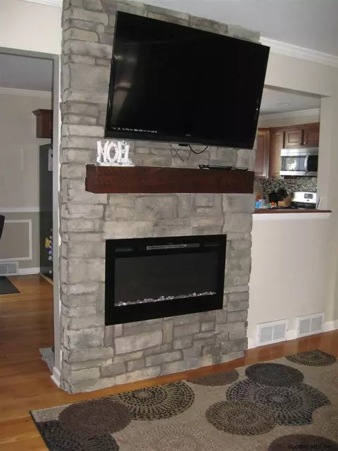 13 Salisbury Rd, Delmar, NY 12054 photo 8