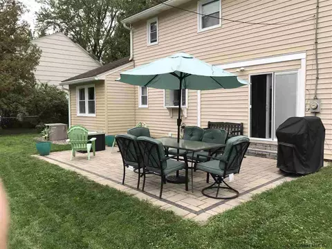 13 Salisbury Rd, Delmar, NY 12054 photo 5