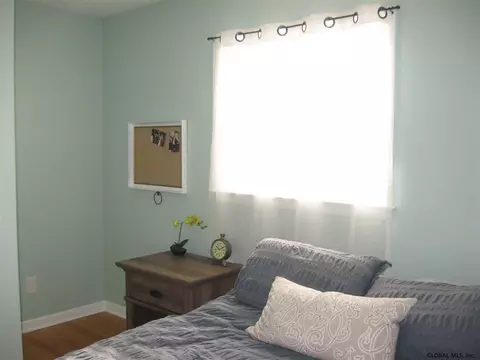 13 Salisbury Rd, Delmar, NY 12054 photo 18