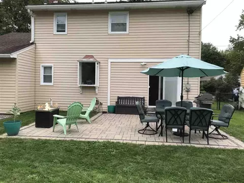 13 Salisbury Rd, Delmar, NY 12054 photo 2