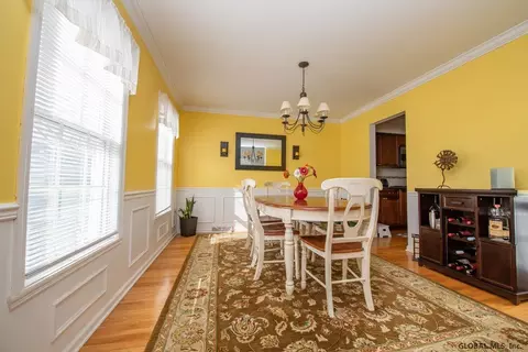 95 Daniel St, Slingerlands, NY 12159 photo 9