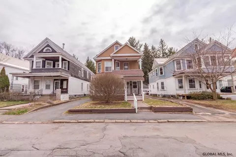 818 Hampton Ave, Schenectady, NY 12308 photo 6