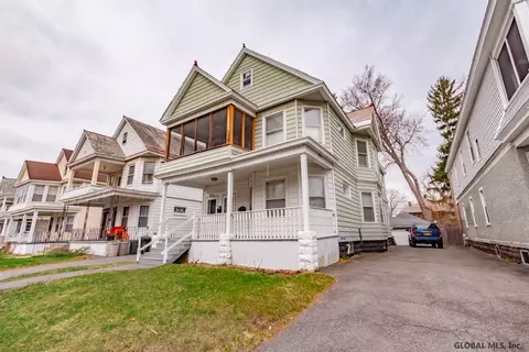 835 Hampton Ave, Schenectady, NY 12309 photo 5