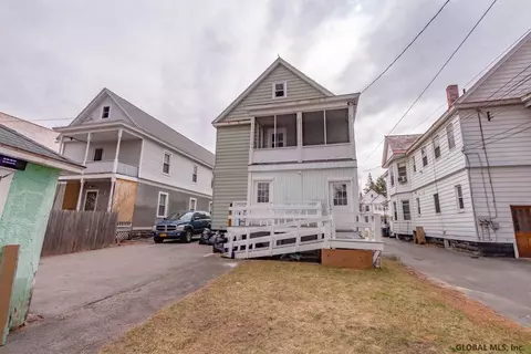 835 Hampton Ave, Schenectady, NY 12309 photo 8