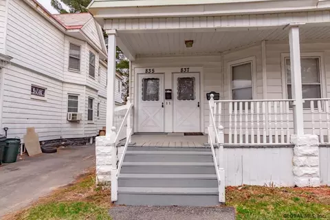 835 Hampton Ave, Schenectady, NY 12309 photo 6