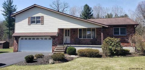 2013 Michael Ln, Schenectady, NY 12306 photo 1
