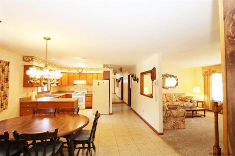 2013 Michael Ln, Schenectady, NY 12306 photo 11