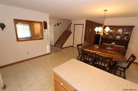 2013 Michael Ln, Schenectady, NY 12306 photo 13