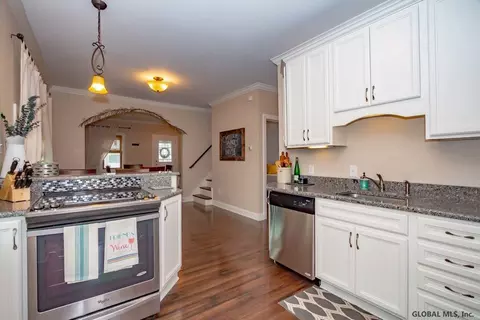 1132 Trinity Ave, Schenectady, NY 12306 photo 15