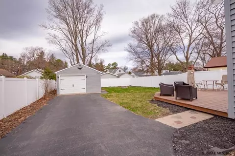 1132 Trinity Ave, Schenectady, NY 12306 photo 37