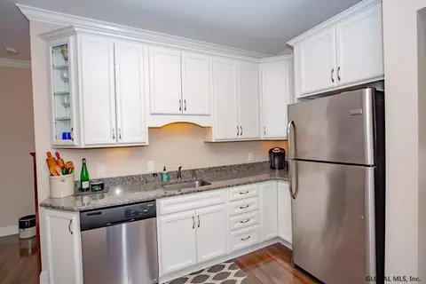 1132 Trinity Ave, Schenectady, NY 12306 photo 18