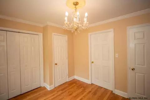 3677 E Lydius St, Schenectady, NY 12303 photo 6
