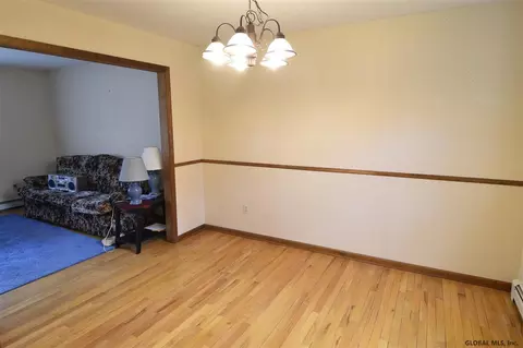 5 Raspberry Dr, Malta, NY 12020 photo 5