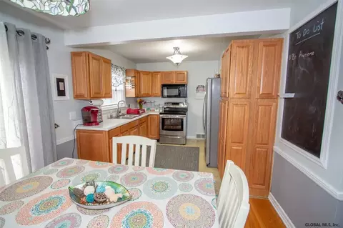 1452 Grenoside Ave, Schenectady, NY 12308 photo 11
