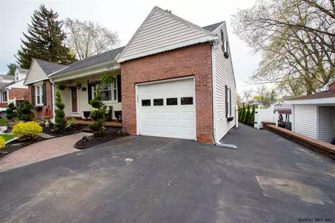 1452 Grenoside Ave, Schenectady, NY 12308 photo 49