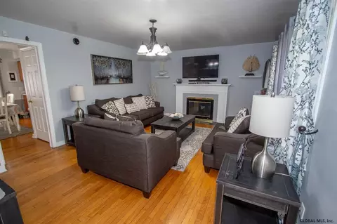 1452 Grenoside Ave, Schenectady, NY 12308 photo 6