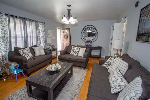 1452 Grenoside Ave, Schenectady, NY 12308 photo 8