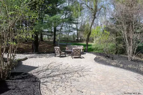 22 Gullane Dr, Slingerlands, NY 12159 photo 42
