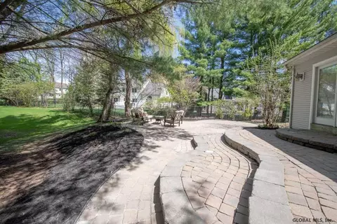 22 Gullane Dr, Slingerlands, NY 12159 photo 44