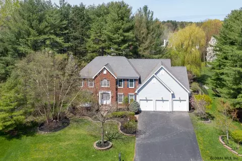 22 Gullane Dr, Slingerlands, NY 12159 photo 1
