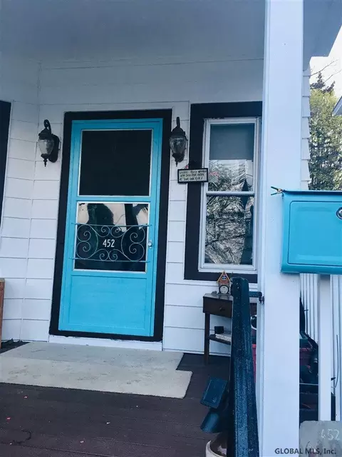 452 Fourth St, Schenectady, NY 12306 photo 3