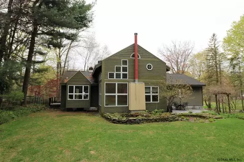 7 Stony Brook Dr, Rexford, NY 12148 photo 4