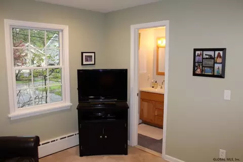12 Nathaniel Blvd, Delmar, NY 12054 photo 30