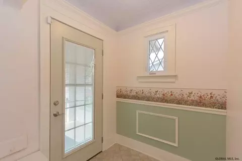 1270 Garner Ave, Schenectady, NY 12309 photo 5