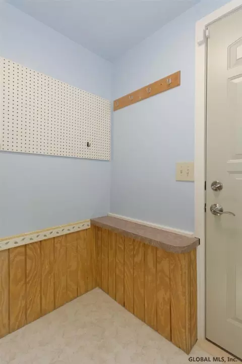 1270 Garner Ave, Schenectady, NY 12309 photo 31