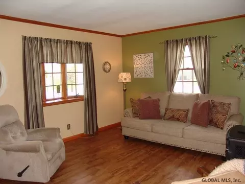 1002 Inner Dr, Schenectady, NY 12303 photo 14