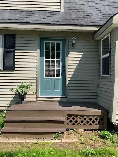 426 Taurus Rd, Schenectady, NY 12304 photo 33