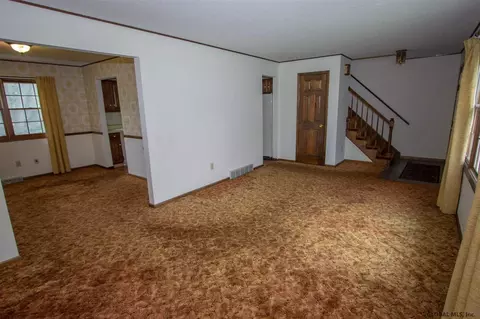3891 Consaul Rd, Schenectady, NY 12304 photo 7