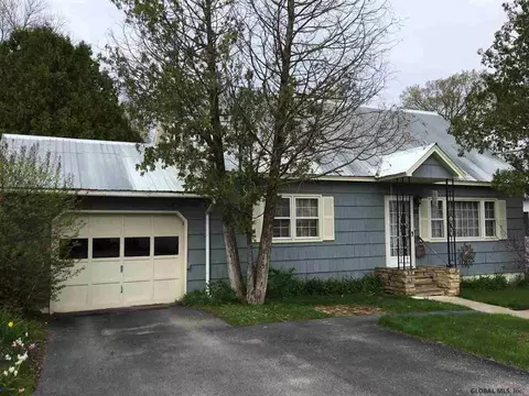 29 Maple St, Whitehall, NY 12887 photo 1