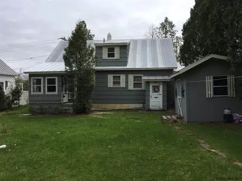 29 Maple St, Whitehall, NY 12887 photo 2