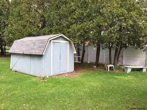 29 Maple St, Whitehall, NY 12887 photo 7