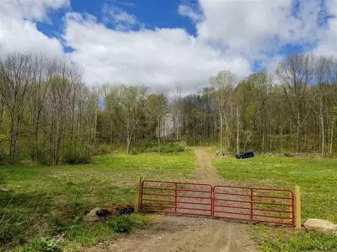 281 Saunders Rd, Argyle, NY 12809 photo 1