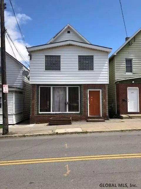 777 Eastern Ave, Schenectady, NY 12308 photo 2
