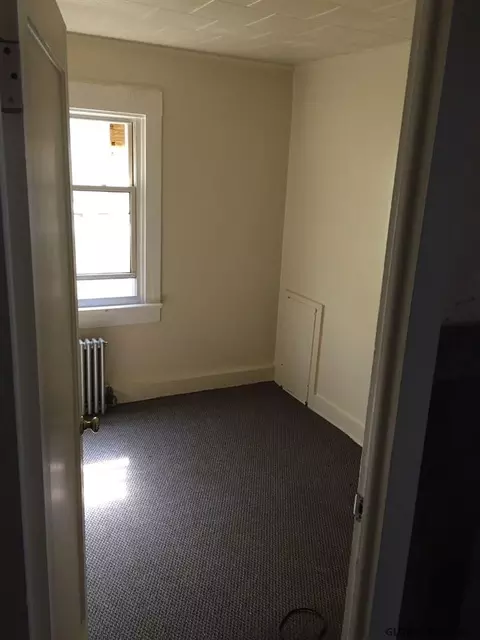 777 Eastern Ave, Schenectady, NY 12308 photo 11