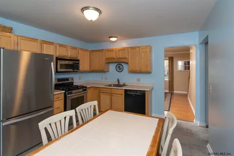 116 Trinity Pl, Selkirk, NY 12158 photo 8
