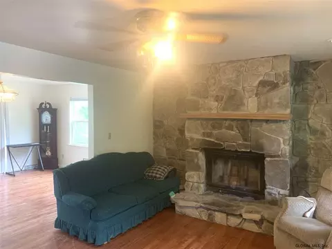423 Rector Rd, Glenville, NY 12302 photo 5