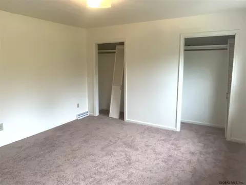 423 Rector Rd, Glenville, NY 12302 photo 10