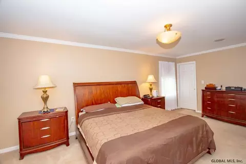188 Hasgate Dr, Delmar, NY 12054 photo 28