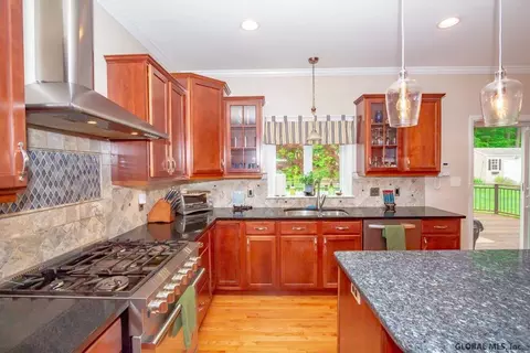 188 Hasgate Dr, Delmar, NY 12054 photo 16