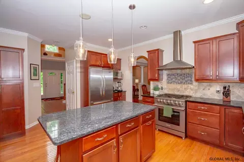 188 Hasgate Dr, Delmar, NY 12054 photo 15